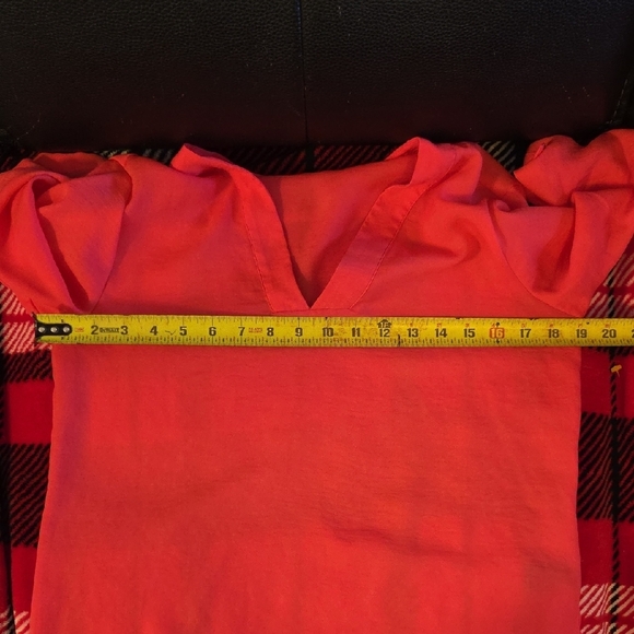 Express Bold Red V-Neck Blouse - Picture 6 of 6